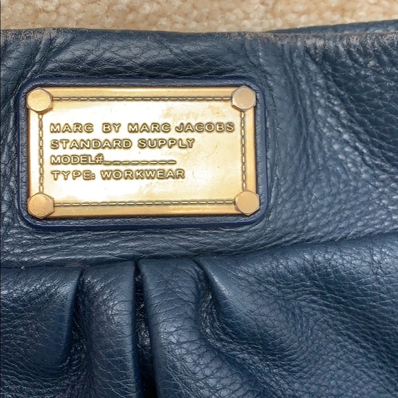 Marc Jacobs purse - Picture 3 of 3